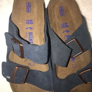 Ladies sandals